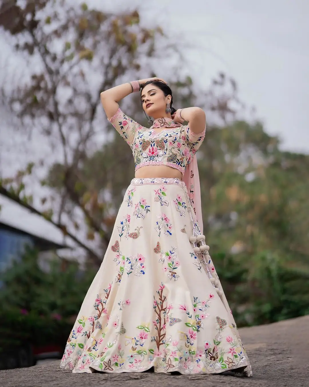 Maa TV Actress Sreemukhi in Pink Lehenga Choli